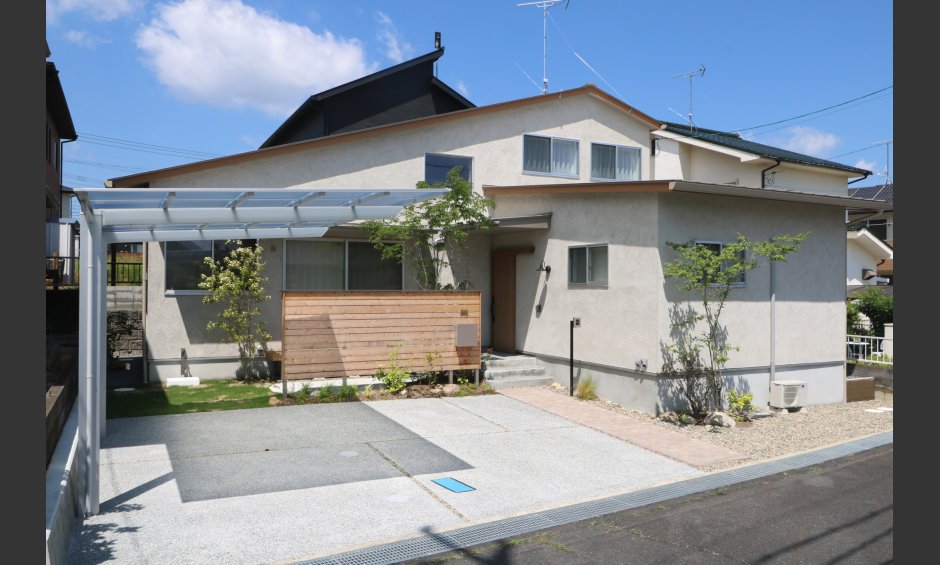 赤磐市｜小さな庭があるシンプル外構
