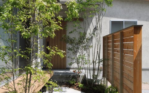 赤磐市｜小さな庭があるシンプル外構
