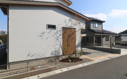 乱形石のアプローチ