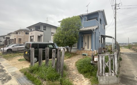 岡山市｜レンガと天然枕木で作る温もりの庭