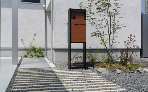 倉敷市｜シンプルボーダーアプローチ