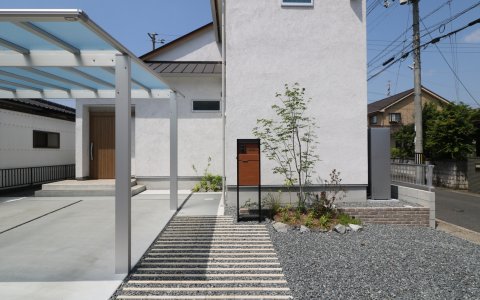 倉敷市｜シンプルボーダーアプローチ