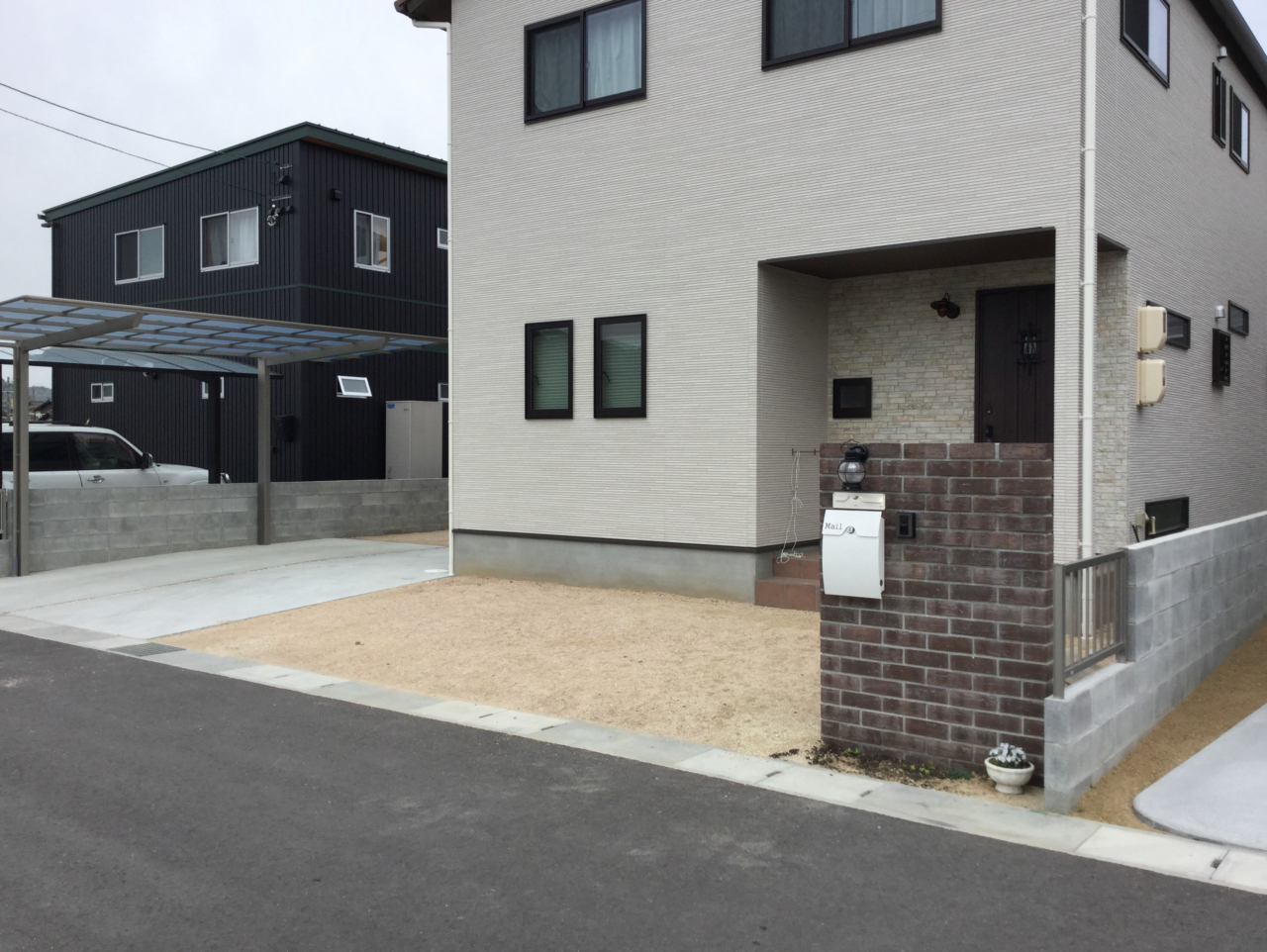 倉敷市｜レンガで彩る華やかなエクステリア
