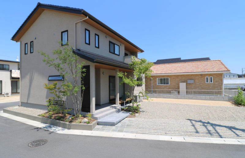 倉敷市｜天然素材で彩るナチュラル外構