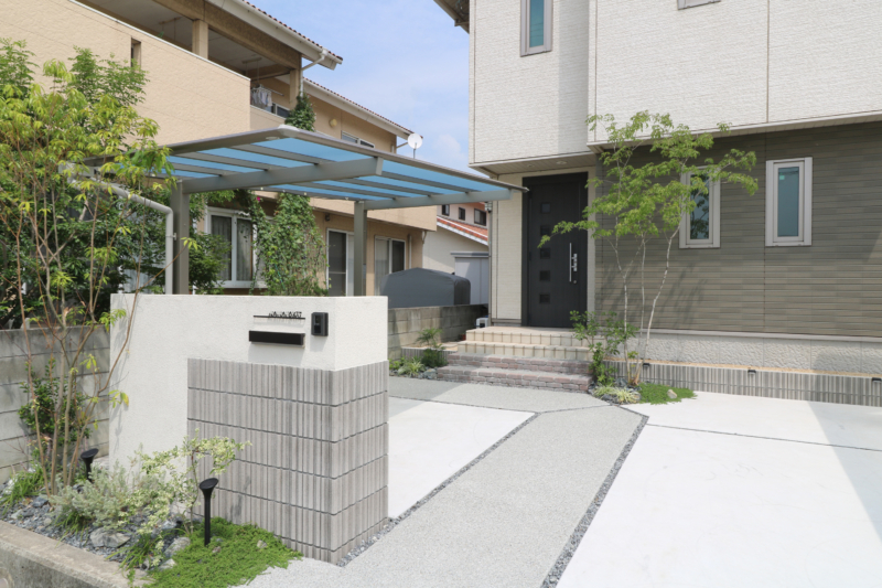 倉敷市｜植栽彩るシンプルエクステリア