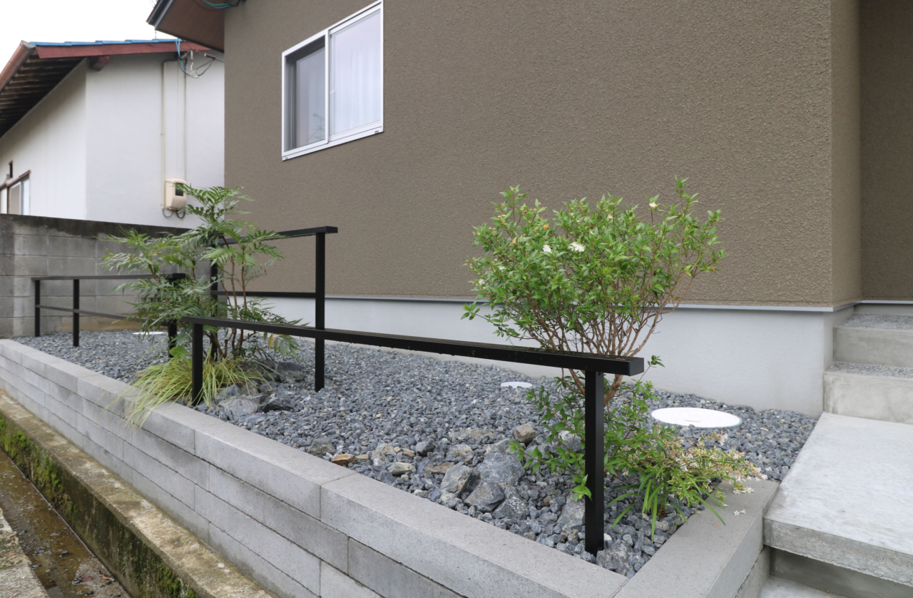 玉野市｜植栽とマイポート7デザイン