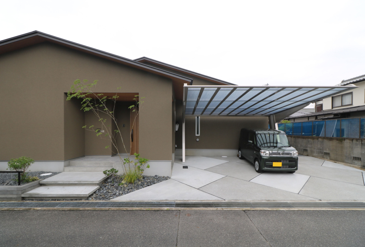 玉野市｜植栽とマイポート7デザイン