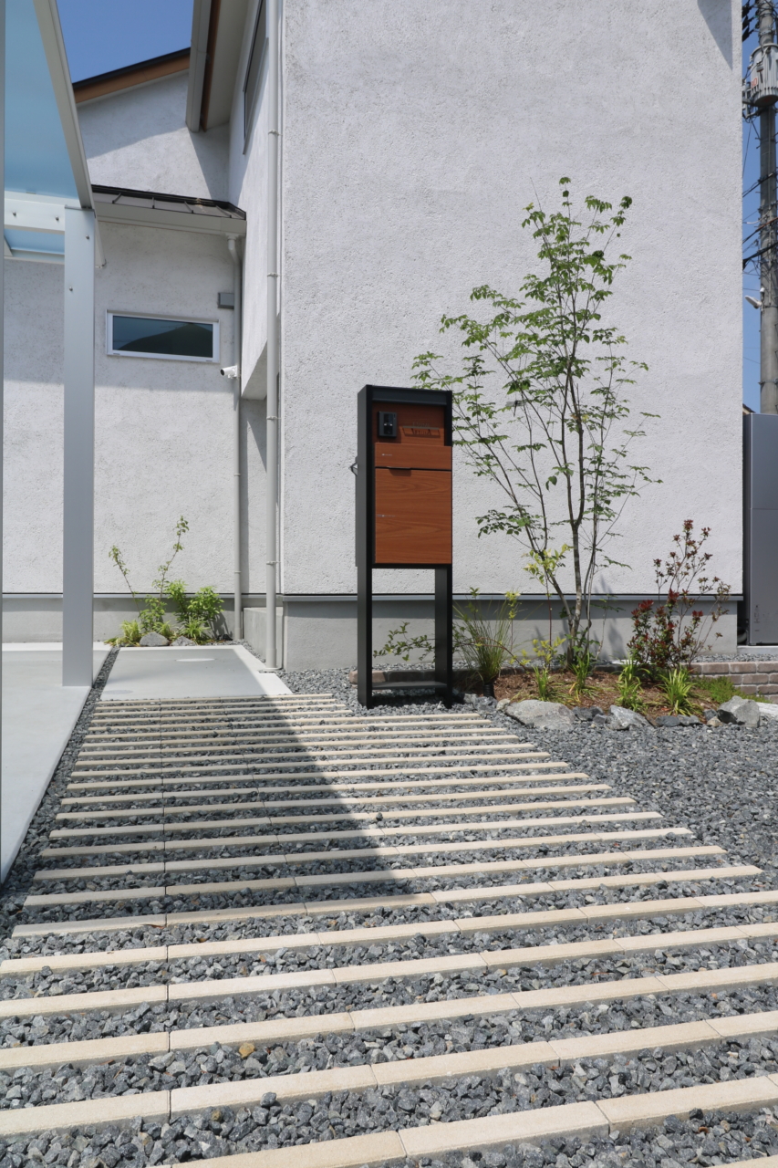 倉敷市|シンプルボーダーアプローチ