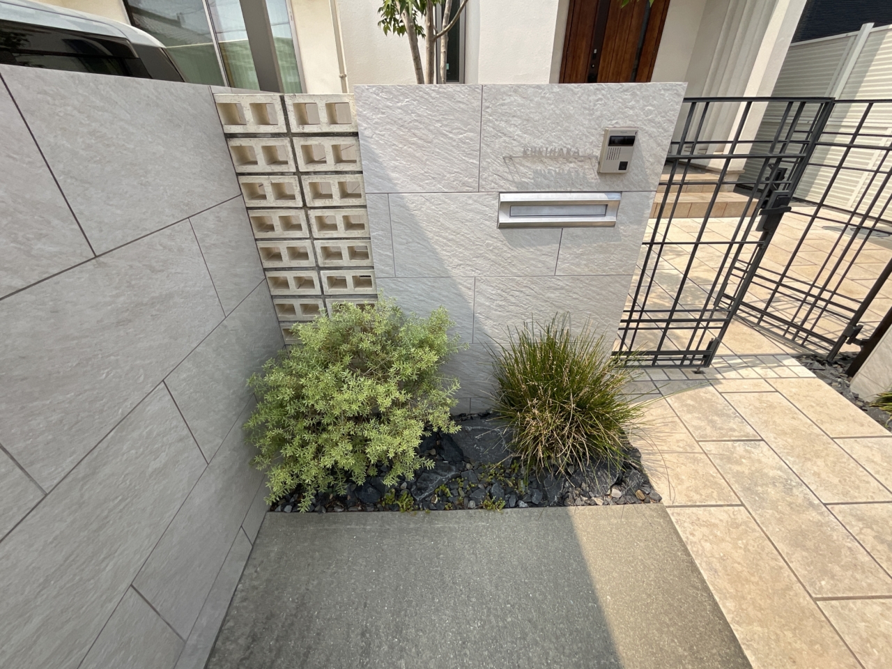 岡山市　植栽　メンテナンス　施工前